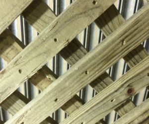 0.6m x 1.83m Heavy Diamond Trellis