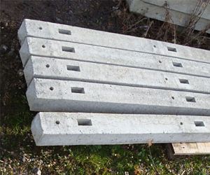 2.44m Concrete Int 3x mort post 1.65mF/e