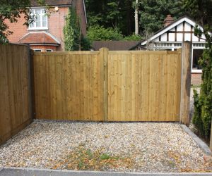 Kennet gate 1.800h x 1.800w HEAVY FRAME